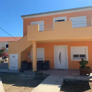 https://apartmani-petra-zadar.hotelinzadar.com