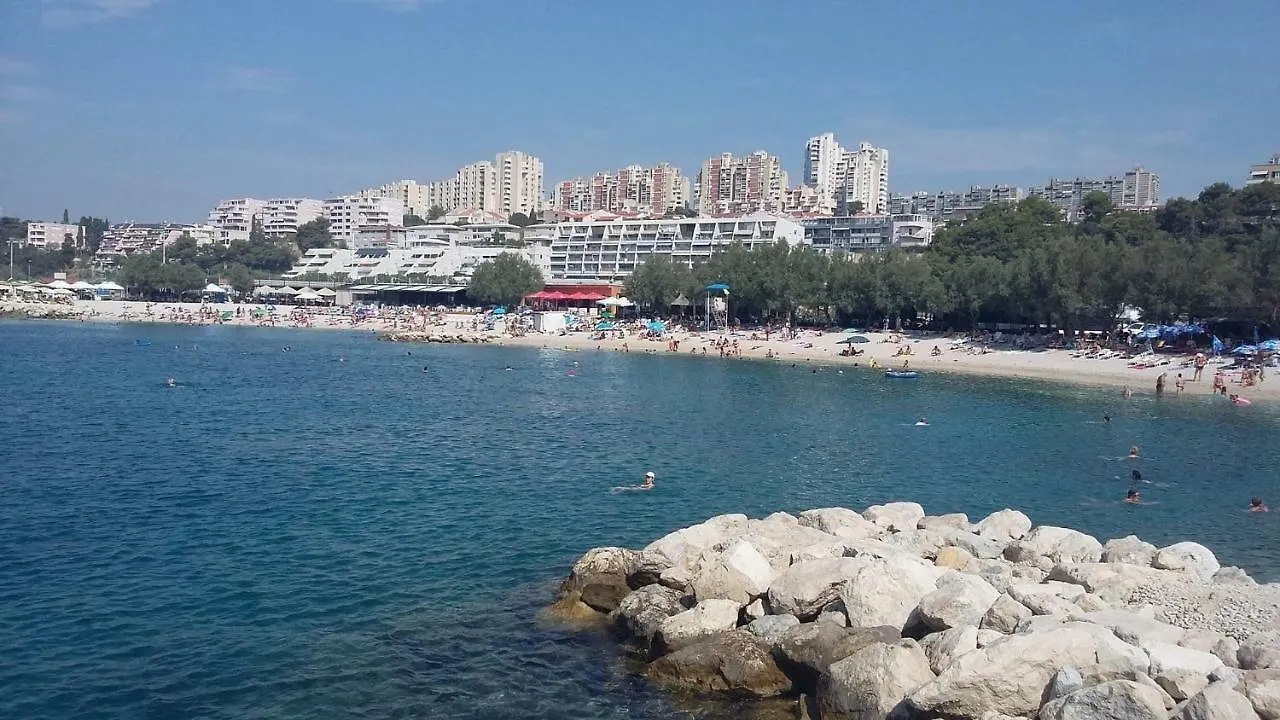 City Beach Apartment Split 0*,